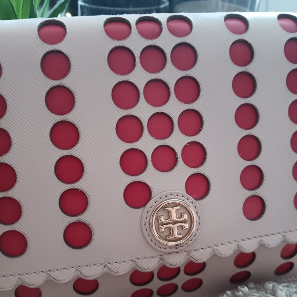 Tory Burch Scallop Polka Dot Clutch EUC - Picture 3 of 12